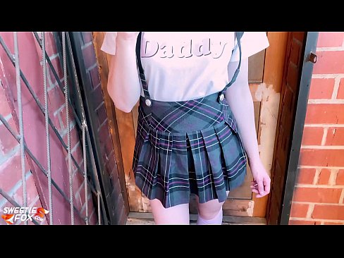 ❤️ Ученичка си го цица курот длабоко и се ебе наместо часови. ❌ Порно на mk.xxxshake.ru ❌